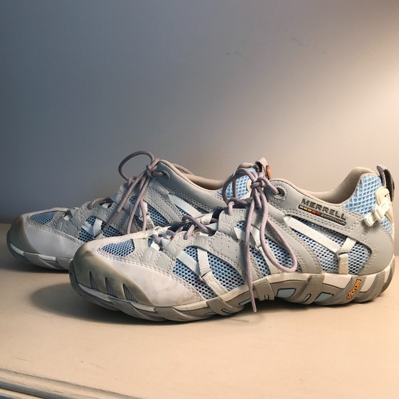 merrell continuum trainers